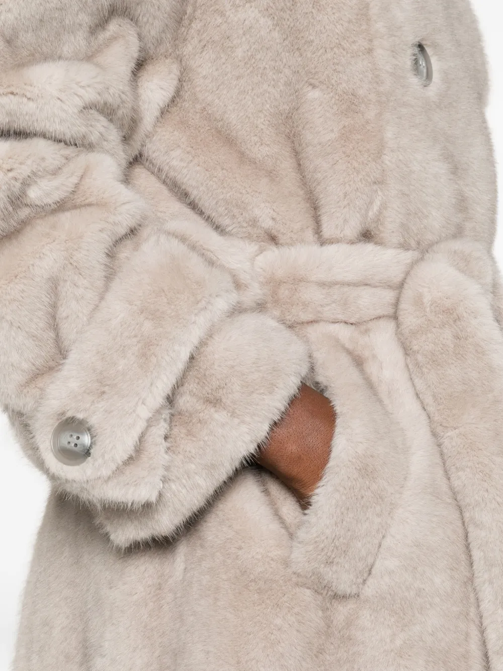 ducie Thalia jas van imitatiebont met dubbele rij knopen Beige