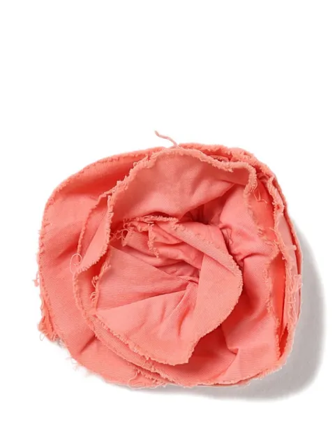 Zhoe & Tobiah ruffled flower pin