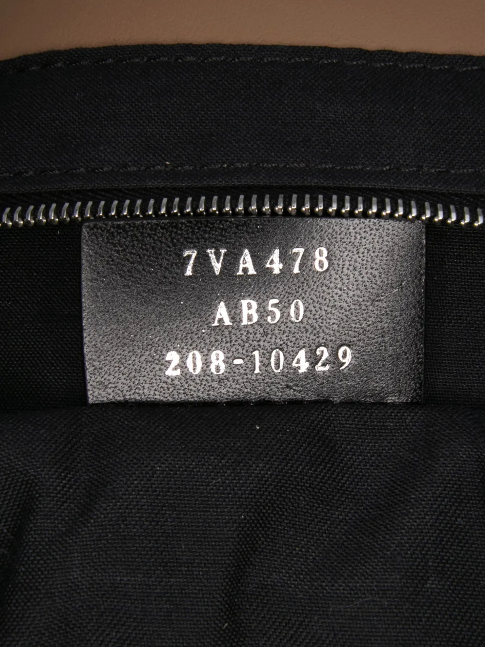 Fendi Pre-Owned Borsa a tracolla Baguette convertibile grande in tela Pequin con motivo Zucca 2010-2025 | Image 7