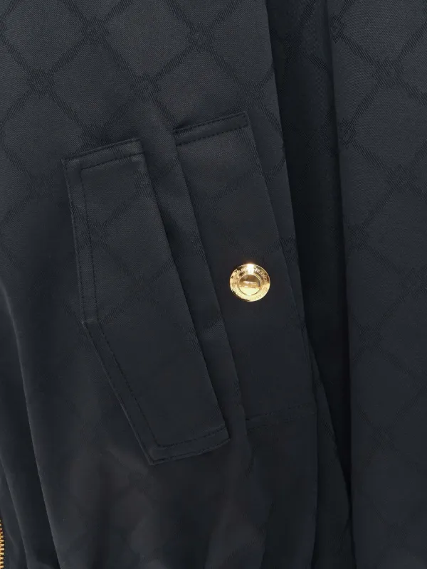 【すぐ届く】ELISABETTA FRANCHI ロゴ入り ボンバージャケット Elisabetta Franchi モノグラム ボンバージャケット | ブラック