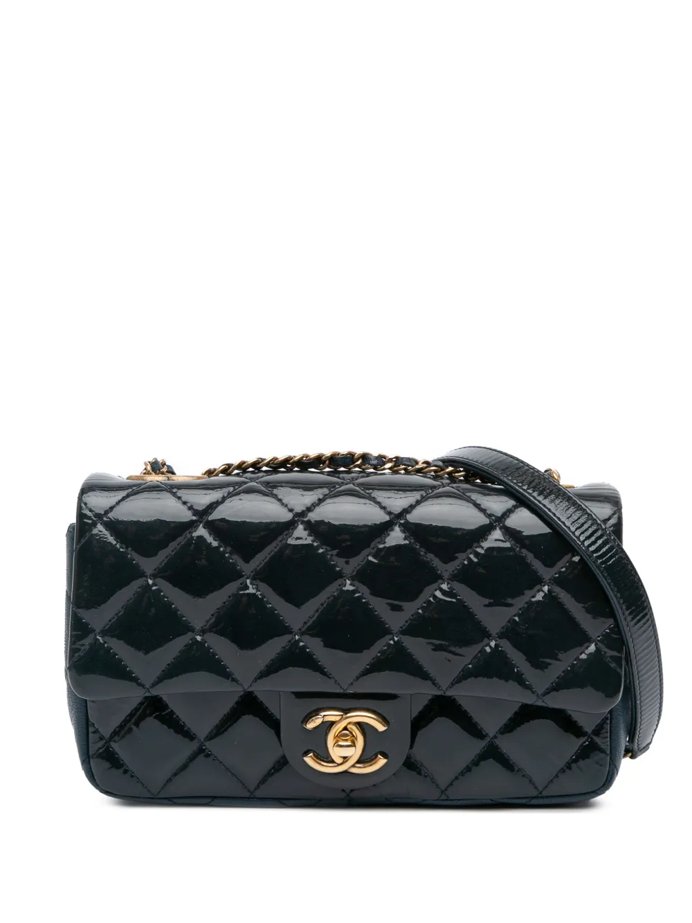 CHANEL Pre-Owned 2015-2016 Paris-Salzburg Small Patent and Goatskin CC CHANEL Pre-Owned 2015-2016 Paris-Salzburg Small Patent and Goatskin CC