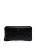 CHANEL Pre-Owned 2016-2017 CC Quilted Caviar Zip Around Wallet long wallets - Black
