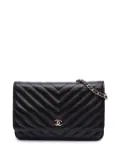 CHANEL Pre-Owned 2017-2018 CC Chevron Lambskin Wallet On Chain crossbody bag - Black