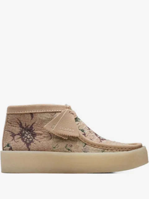 Clarks Originals Wallabeecup Bt "Light Sand" desert boots