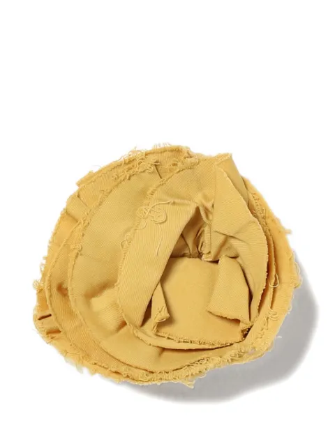 Zhoe & Tobiah prendedor con volantes y flores