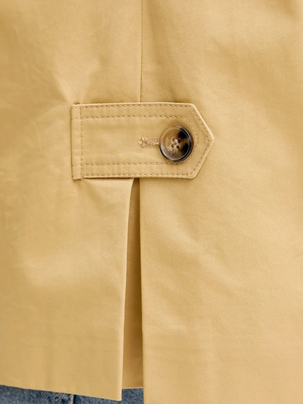 Sisley Paris Double-breasted Short Trench Coat In Neutral