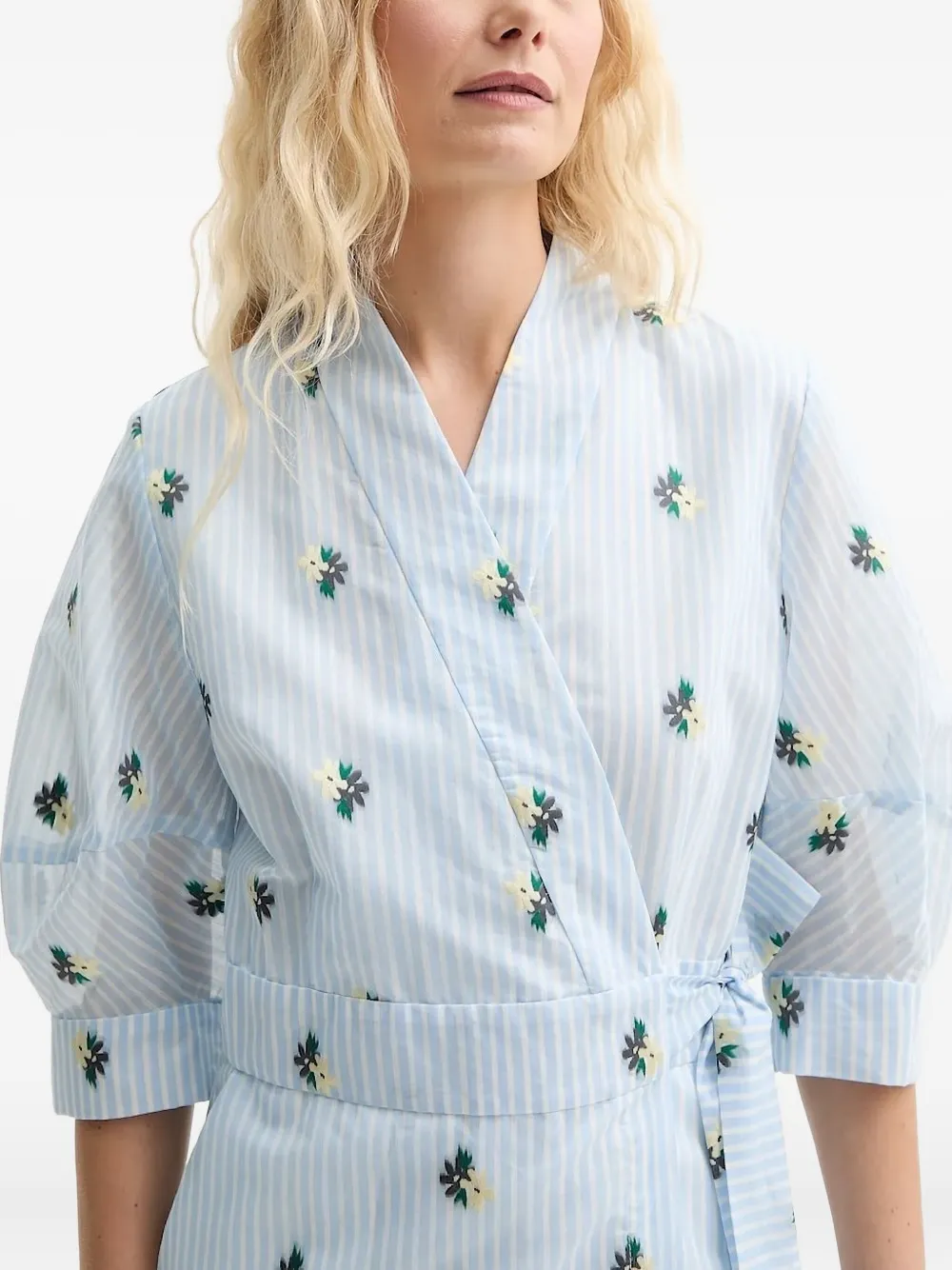 MUNTHE Pum midi-wikkeljurk met borduurwerk Blauw