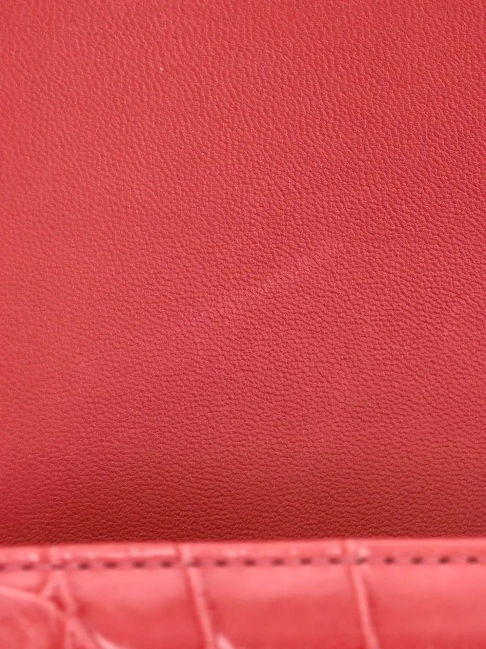Pre-owned Chanel 2015-16 Jumbo Double Flap Shoulder Bag In Red