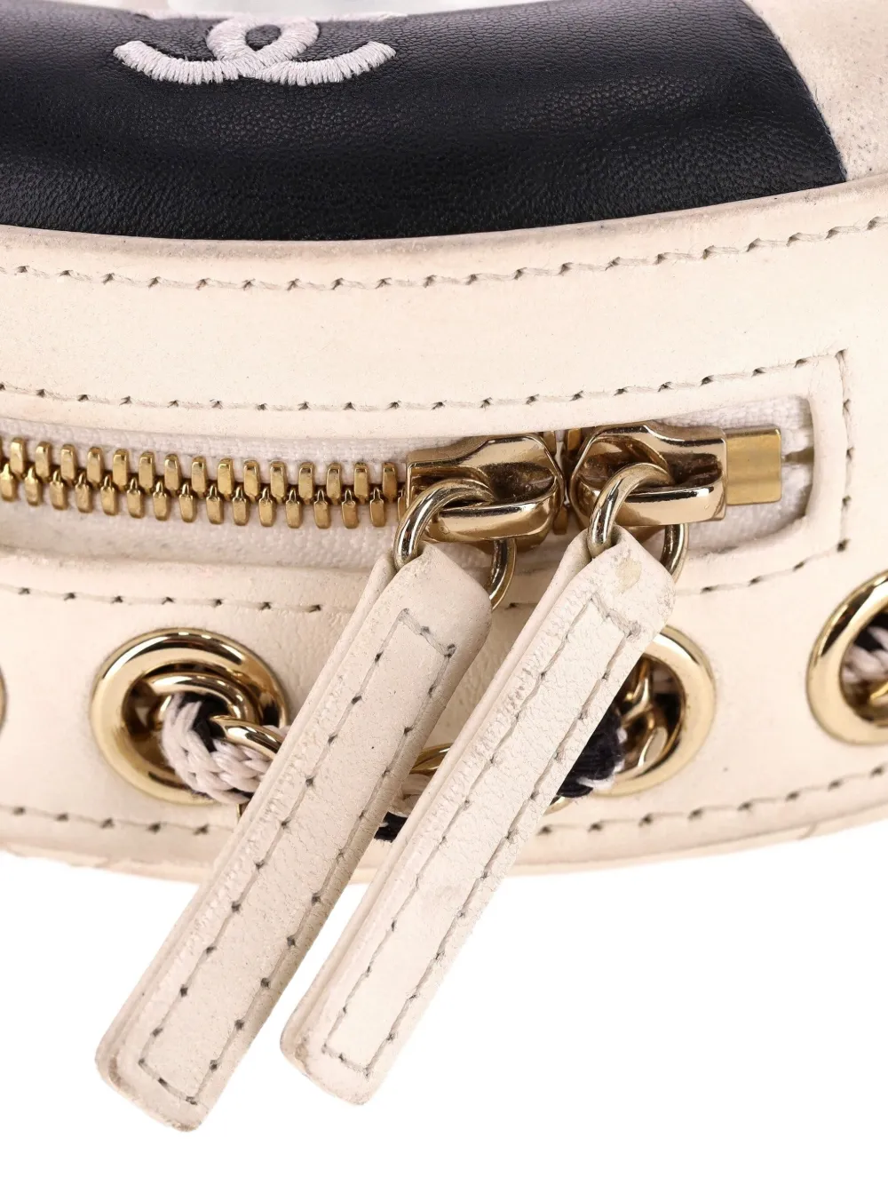 Pre-owned Chanel La Pausa Lifesaver Cross Body Bag In Neutral