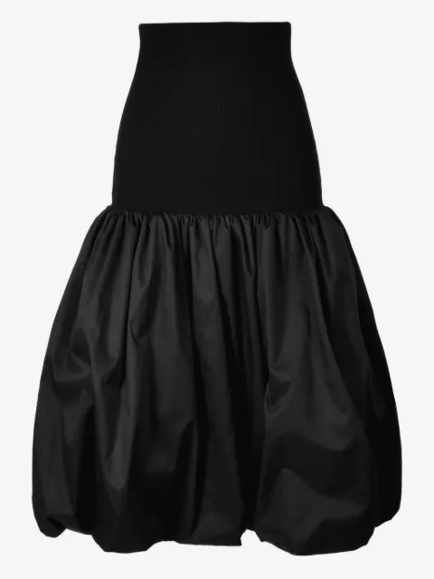 Ioana Ciolacu falda midi Bubble