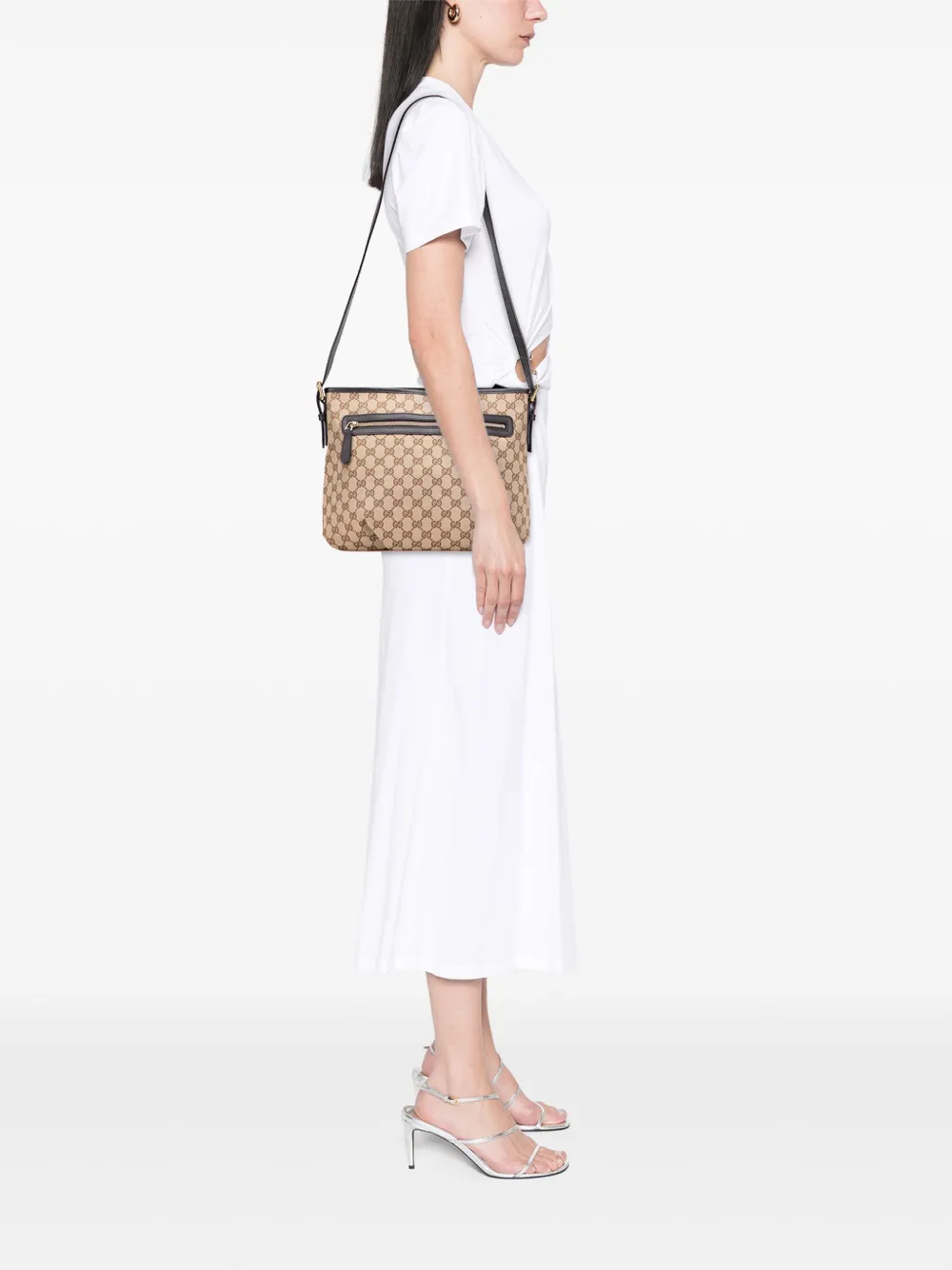 Pre-owned Gucci 2000-2015 Gg Canvas Crossbody Bag In Brown