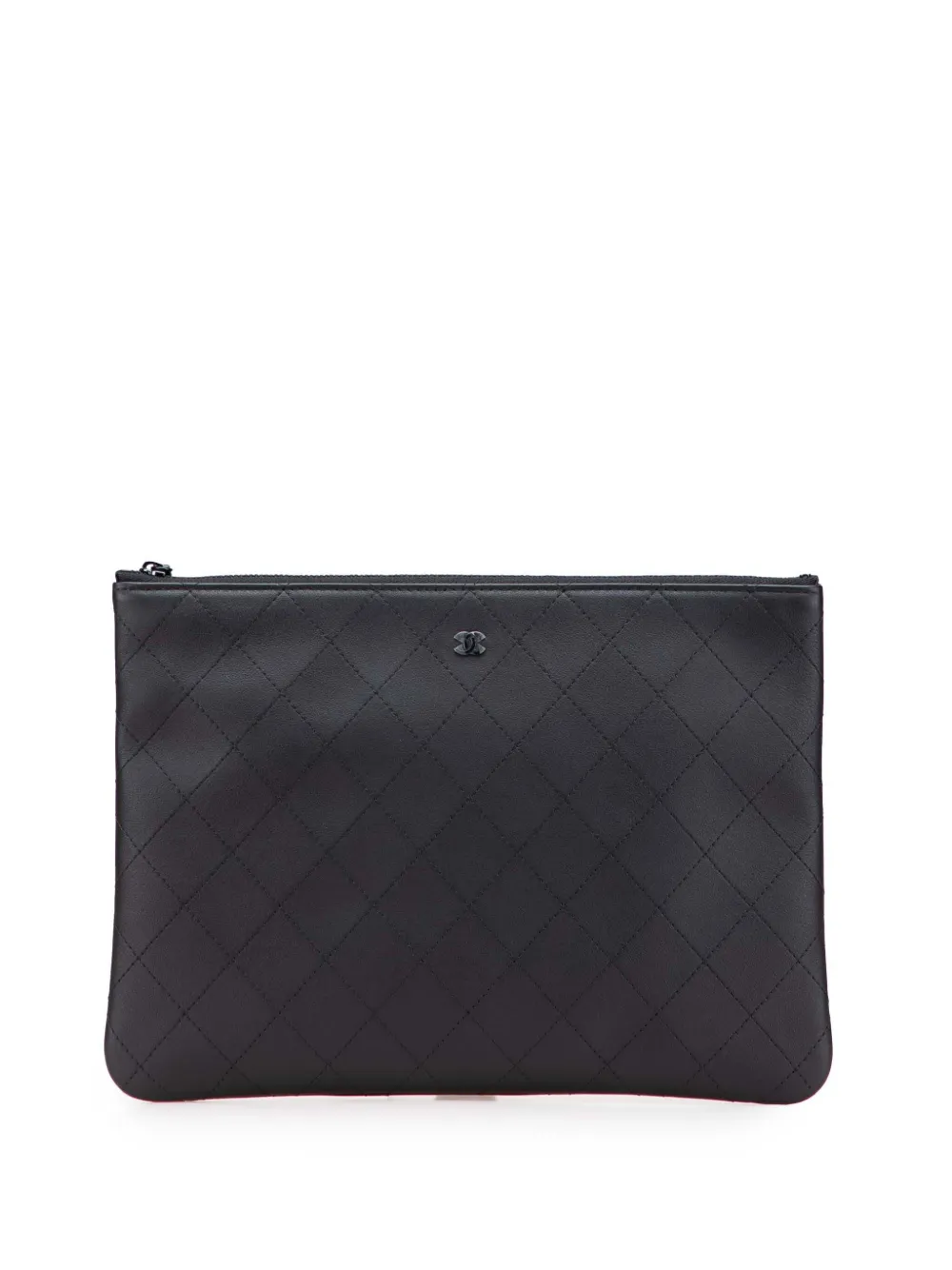 CHANEL Pre-Owned 2021-2025 Medium Stitched Calfskin CC Cosmetic Case CHANEL Pre-Owned 2021-2025 Medium Stitched Calfskin CC Cosmetic Case