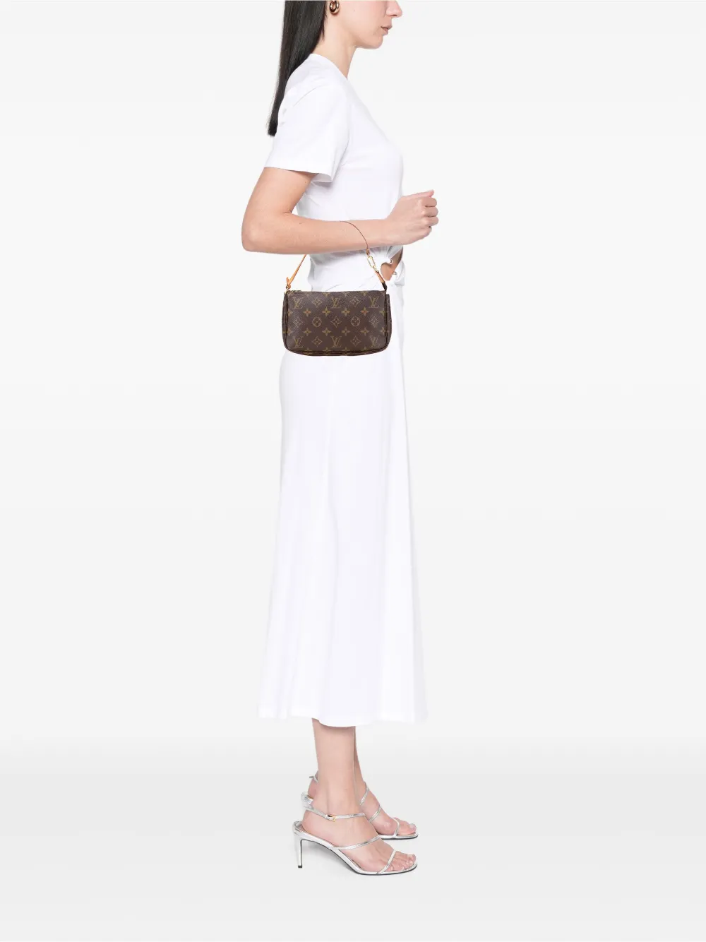 Pre-owned Louis Vuitton 2000 Monogram Pochette Accessoires Shoulder Bag In Brown