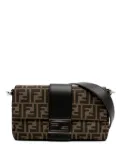 Fendi Pre-Owned 2010-2025 Zucca Canvas Convertible Baguette Satchel crossbody bag - Brown