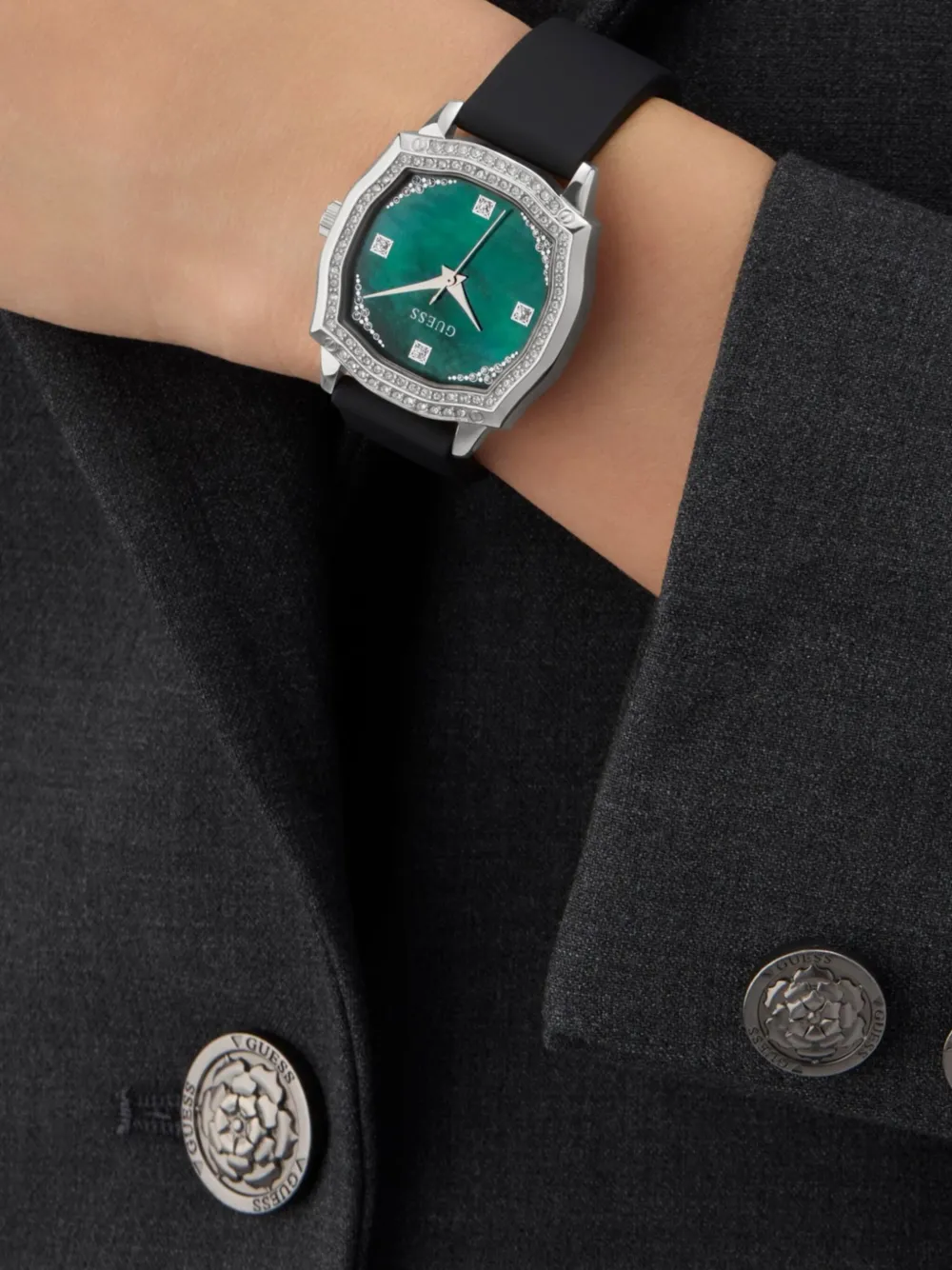 Guess Usa Liv 32mm In Green