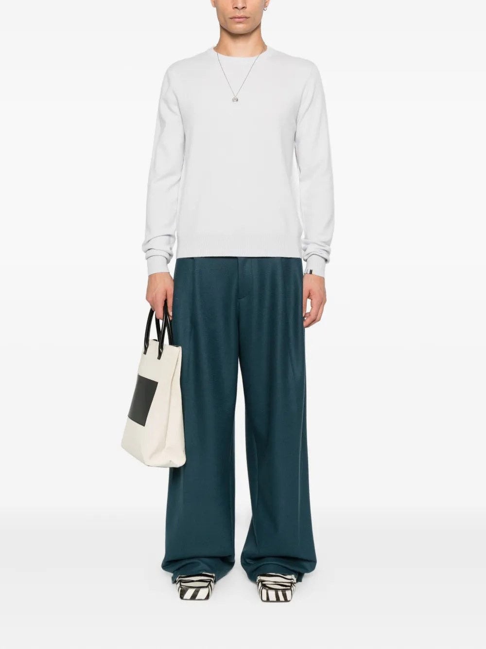 extreme cashmere Trui met hoge hals en lange mouwen Grijs