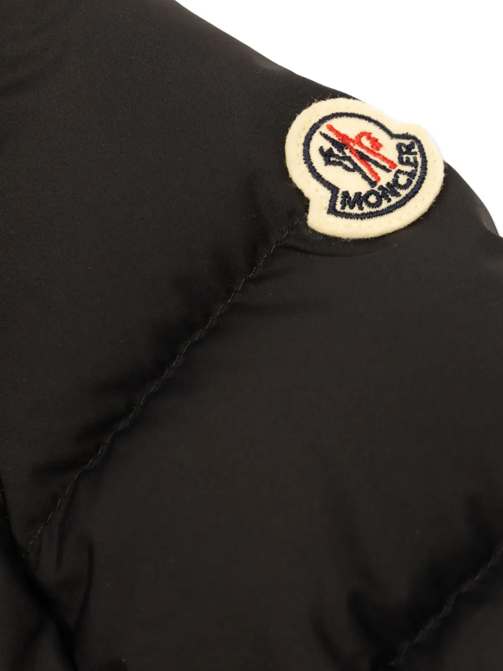 Moncler Enfant Gewatteerde jas met ruche zak Zwart
