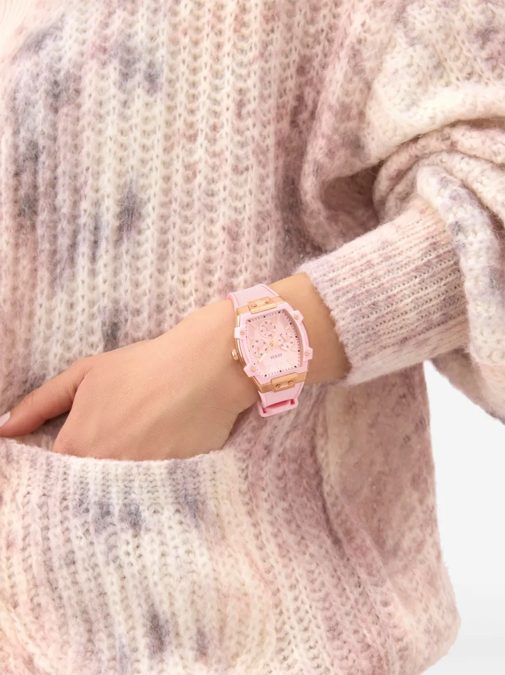GUESS USA Silicone Strap Rose Gold Square Case 38 mm - Roze