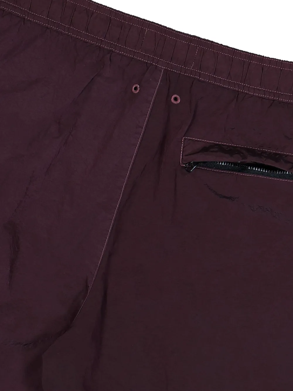 Stone Island logo-patch swim shorts Rood