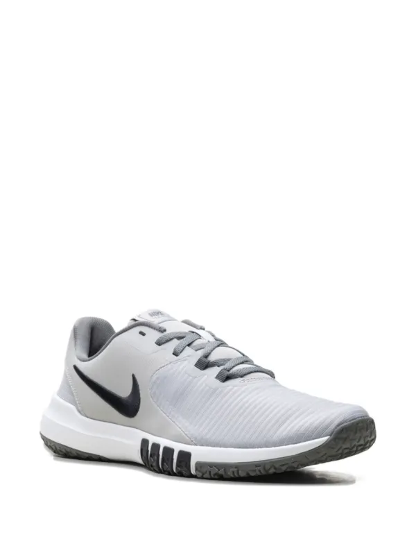 Nike Flex Control 4 