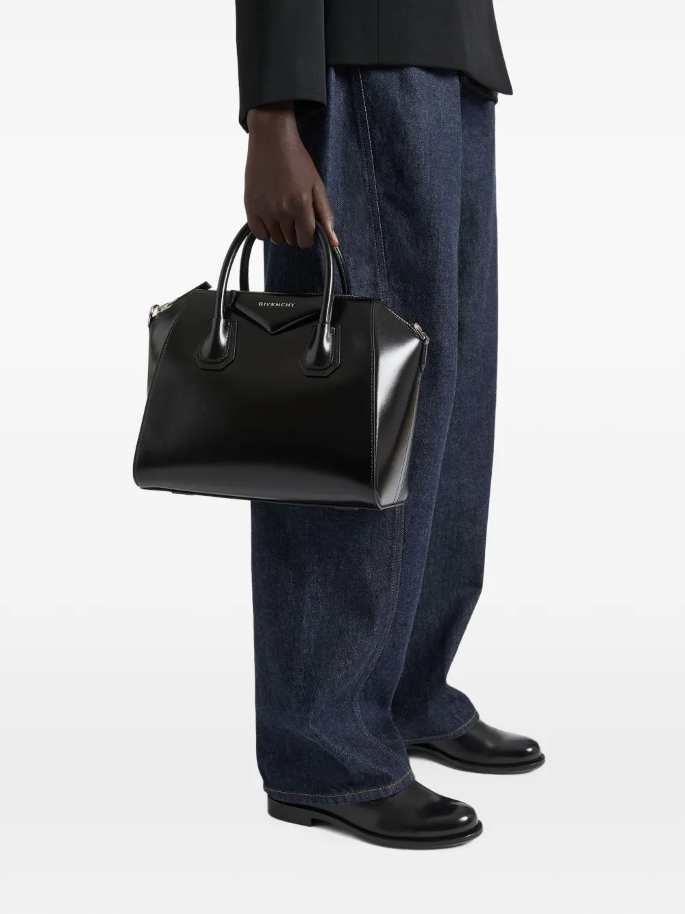 Givenchy small Antigona bag in box leather · OS