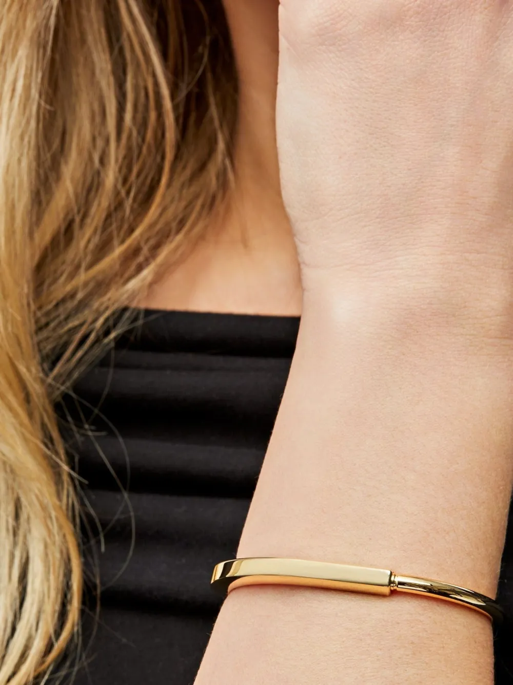 Tiffany & Co. 18K yellow gold medium Lock bangle bracelet | Image 2