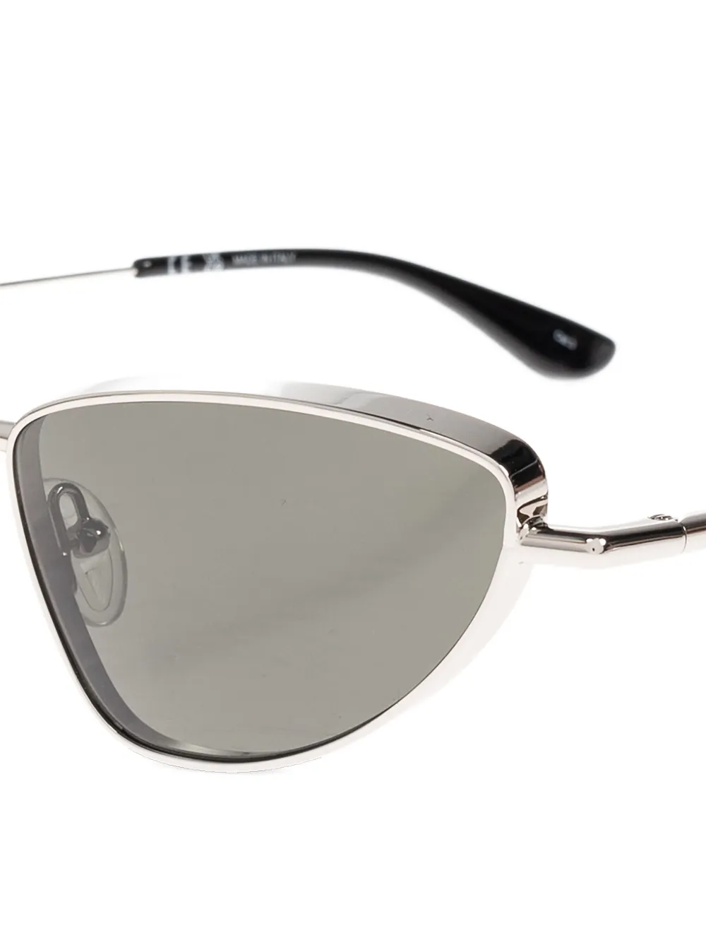Alexander McQueen Eyewear T-bar Soft zonnebril met cat-eye montuur - Zilver