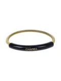 CHANEL Pre-Owned 2001 logo-detail bracelet - Black