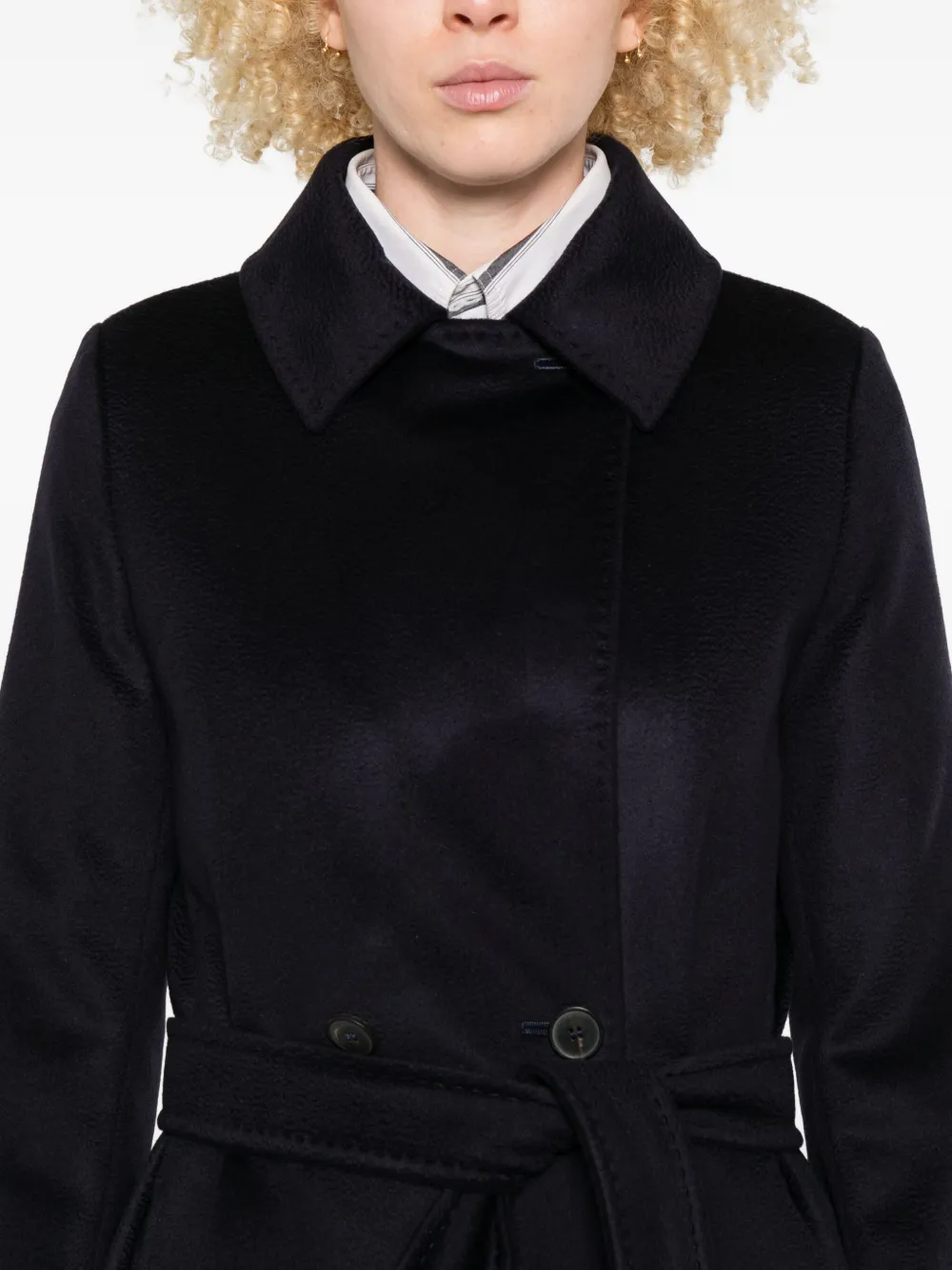 Max Mara Jas met ceintuur en dubbele rij knopen Blauw