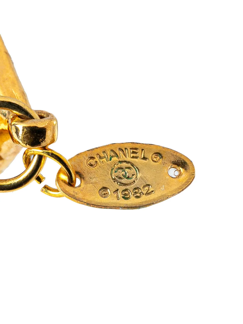 CHANEL Pre-Owned 1982 Gold Plated Logo Chain Necklace costume necklace | Image 2