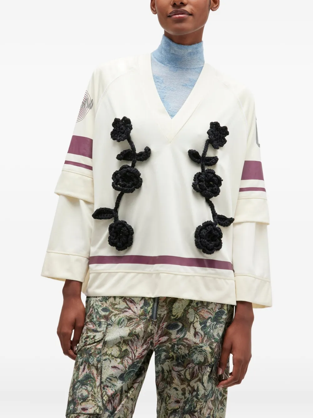 GANNI Jersey top met gehaakte bloemen Beige