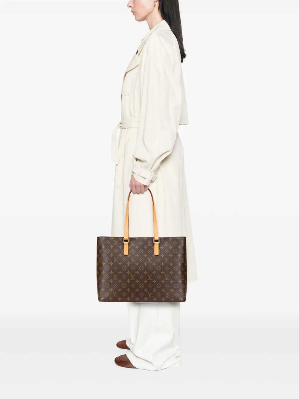 Louis Vuitton Pre-Owned 2001 Monogram Luco tote bag | Pre-Owned | Image 2
