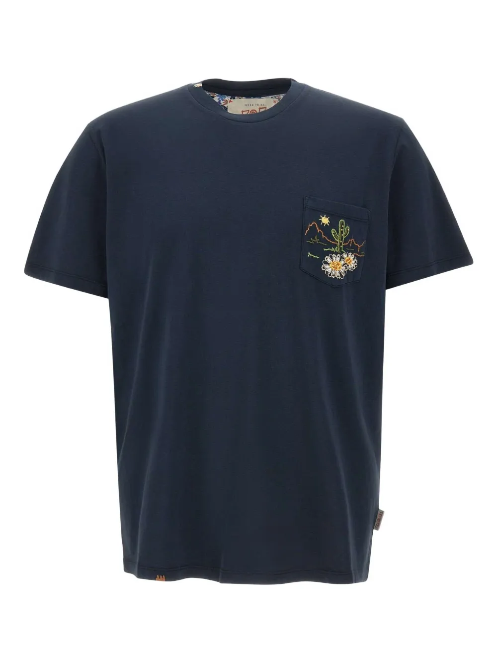 embroidered-pocket T-shirt