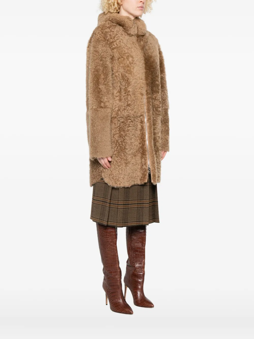 Utzon Joli Hooded Shearling Coat In Brown