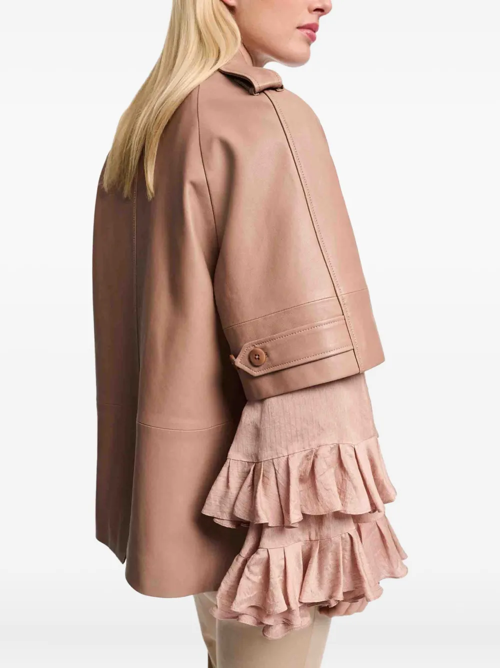 Dorothee Schumacher Jack met ceintuur en epauletten Roze