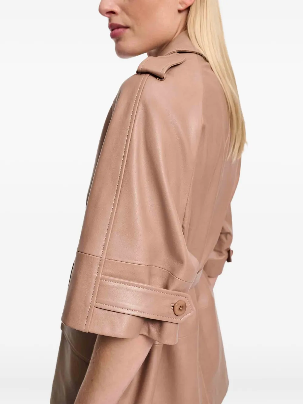 Dorothee Schumacher Jack met ceintuur en epauletten Roze