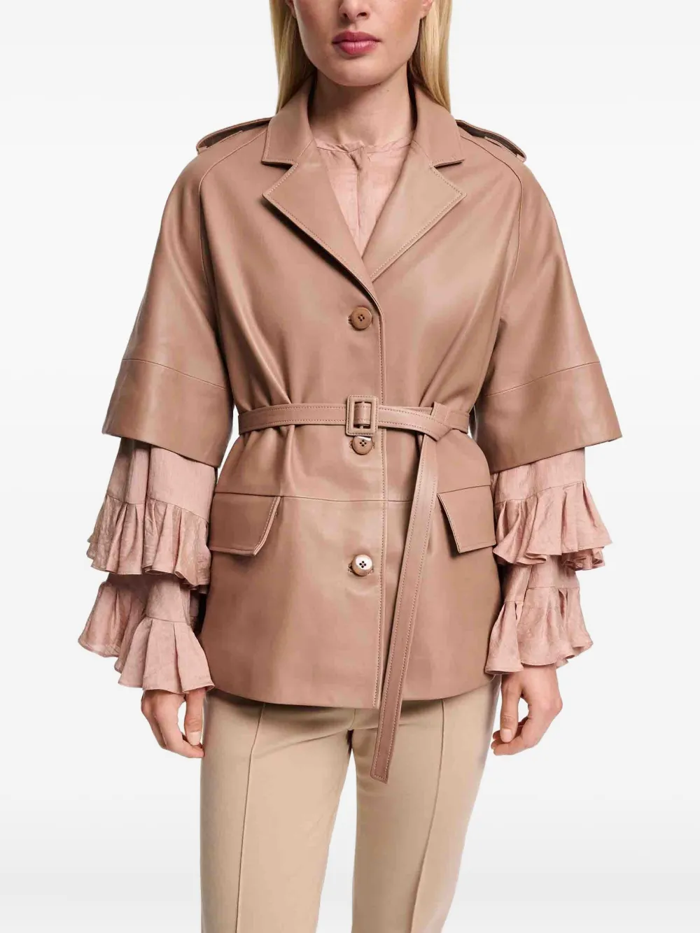 Dorothee Schumacher Jack met ceintuur en epauletten Roze