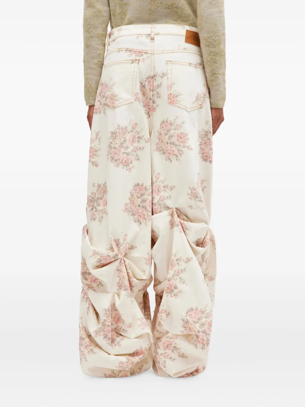 GANNI Gesmockte jeans met bloemenprint Beige
