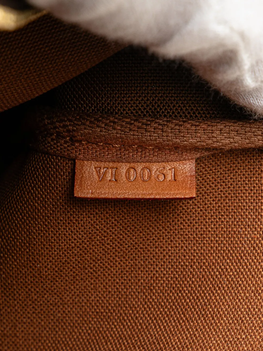 Pre-owned Louis Vuitton 2001 Monogram Pochette Accessoires Shoulder Bag In Brown
