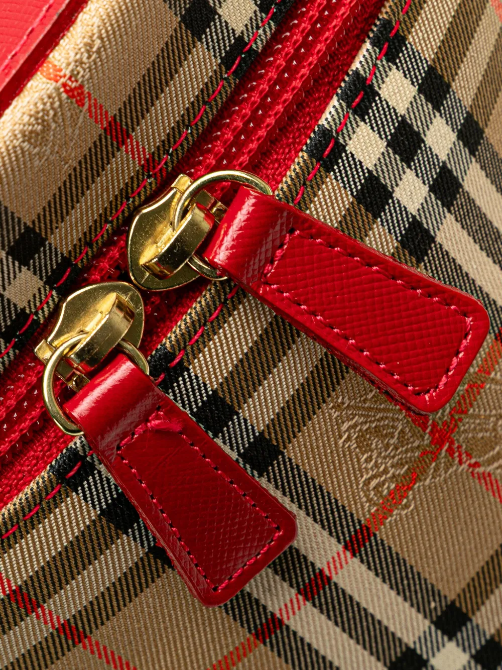Pre-owned Burberry 20th Century Haymarket Check Canvas Vanity Bag In Brown