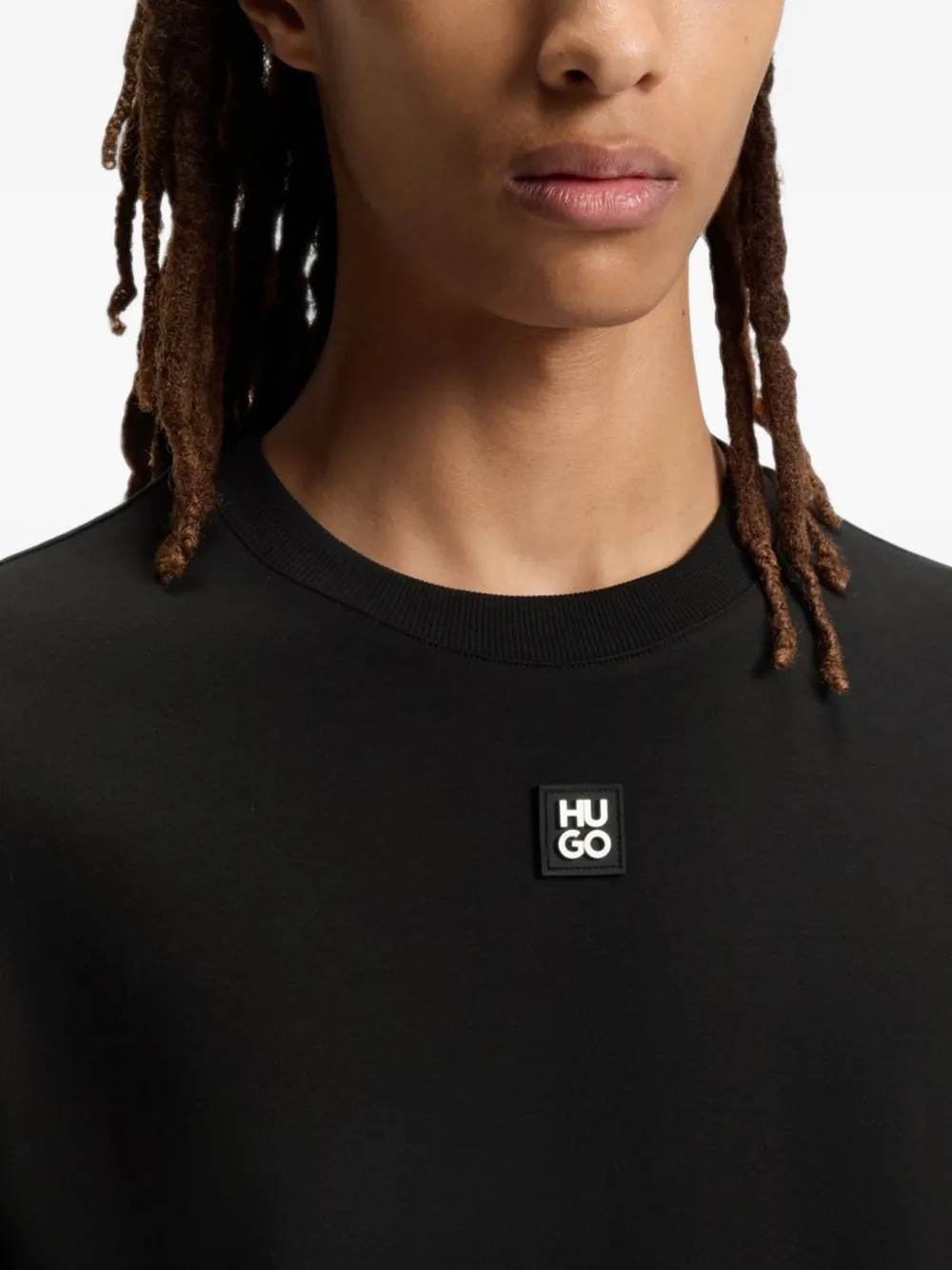 HUGO Katoenen T-shirt met logopatch Zwart