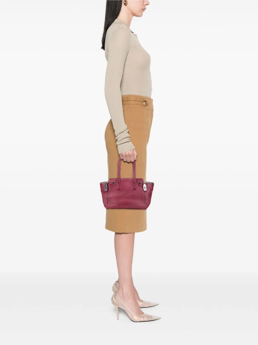 Ferragamo Pre-Owned 2021-2025 Leather Verve tote bag | Pre-Owned | Image 2