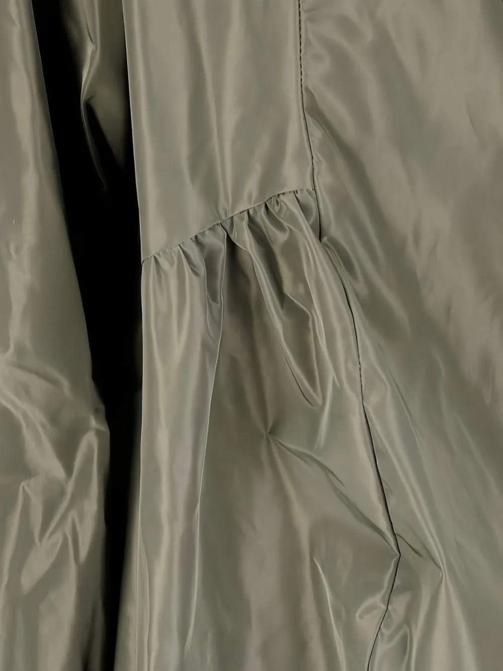 Hira Oversized Green Trench Coat In Gray