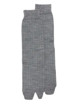 【送料&関税込】Maison Margiela Ribbed Tabi Socks Ribbed Tabi Socks by MM6 Maison Margiela- La Garçonne