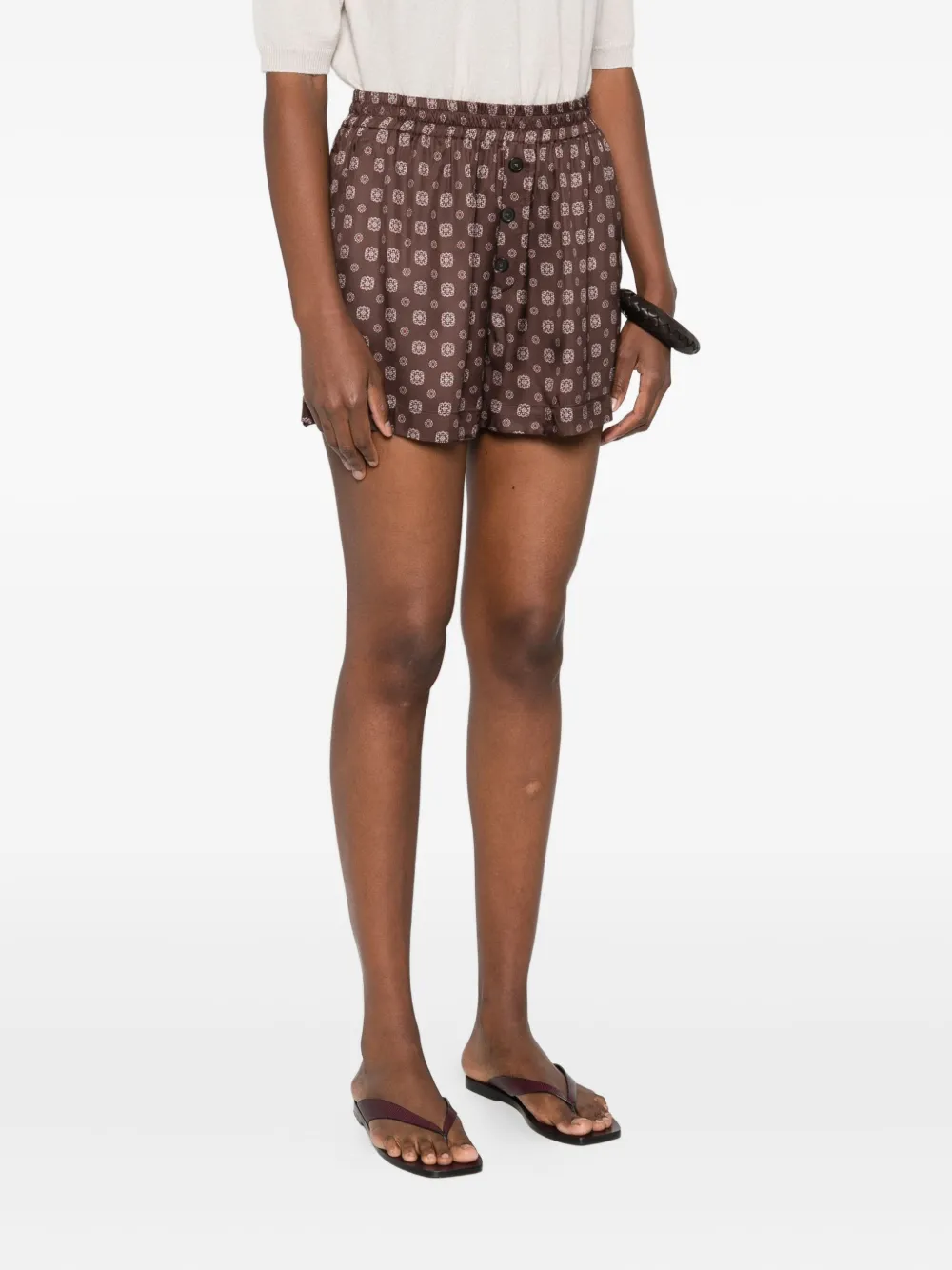 Erika Cavallini Shorts met knoopdetail Bruin