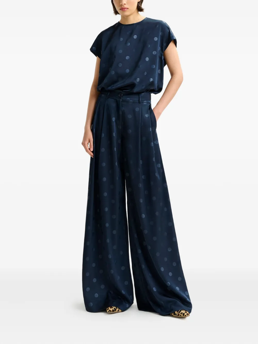 Essentiel Antwerp polka-dot pleated trousers Blauw