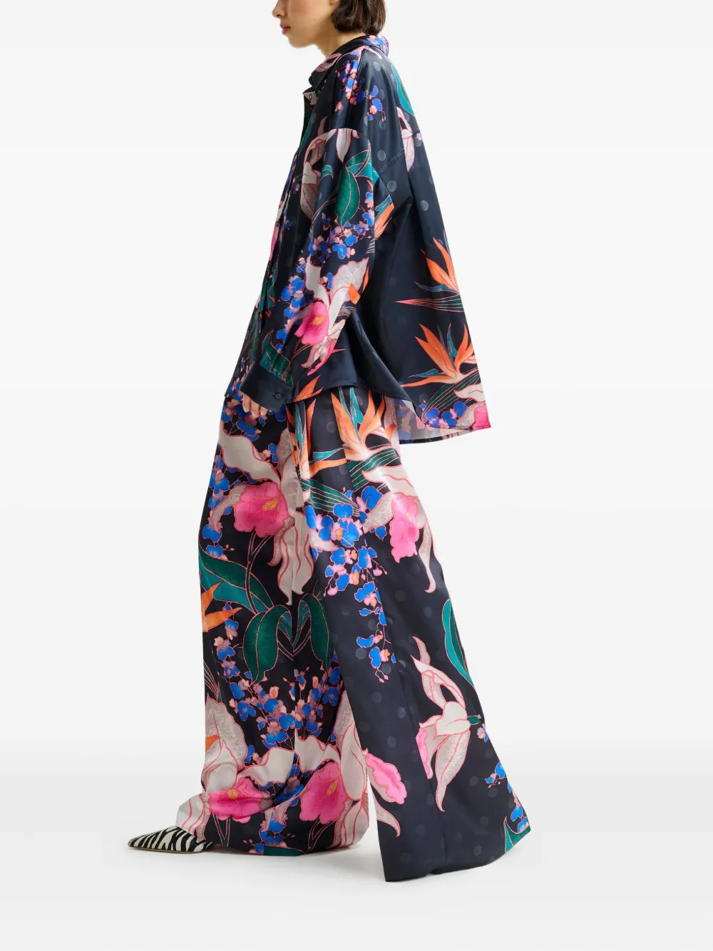 Essentiel Antwerp Ilol floral-print shirt Zwart