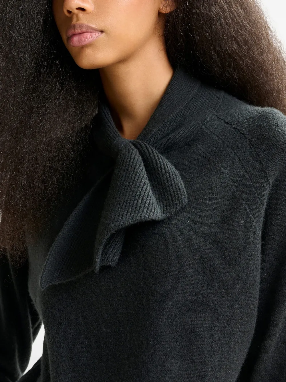 Essentiel Antwerp Invited kasjmier trui Zwart