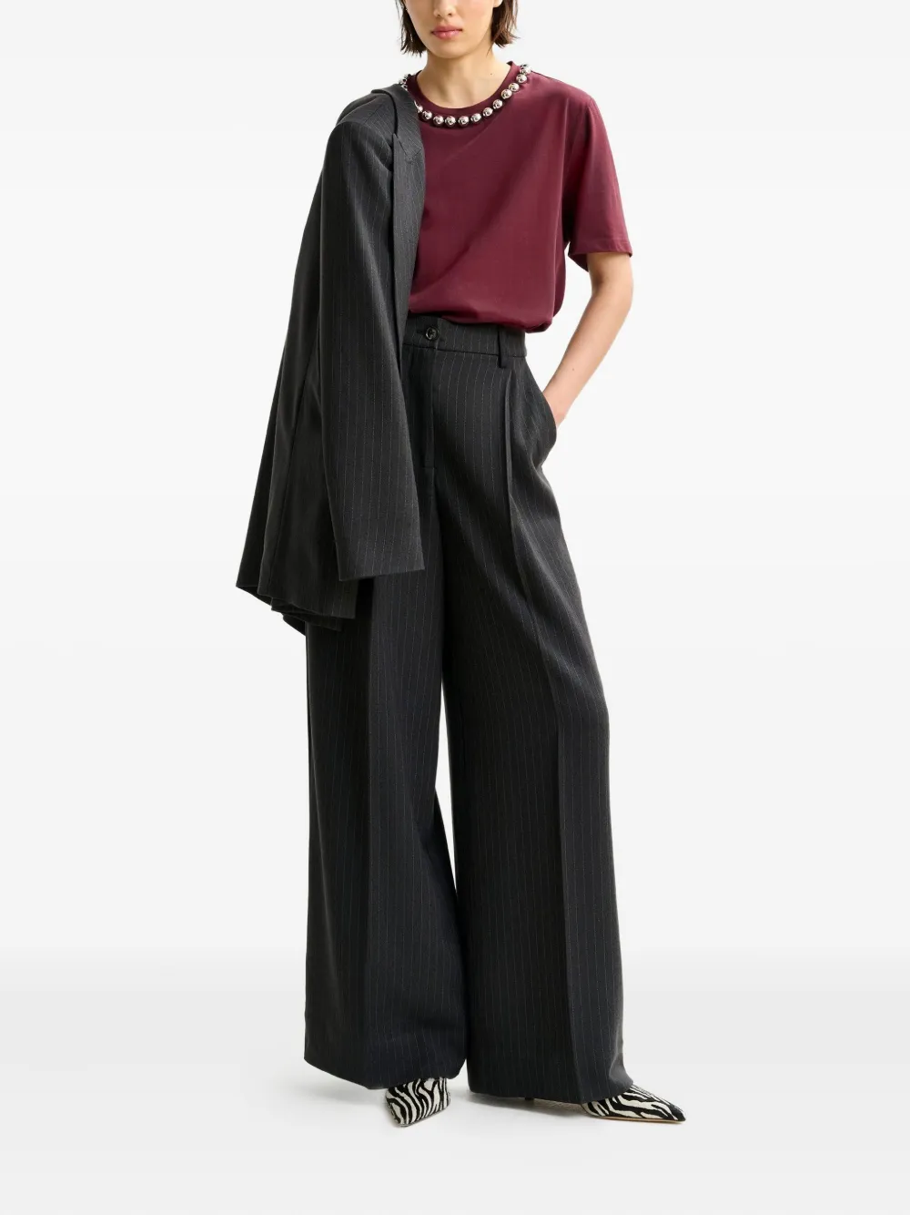 Essentiel Antwerp pleated pinstripe-pattern trousers Grijs