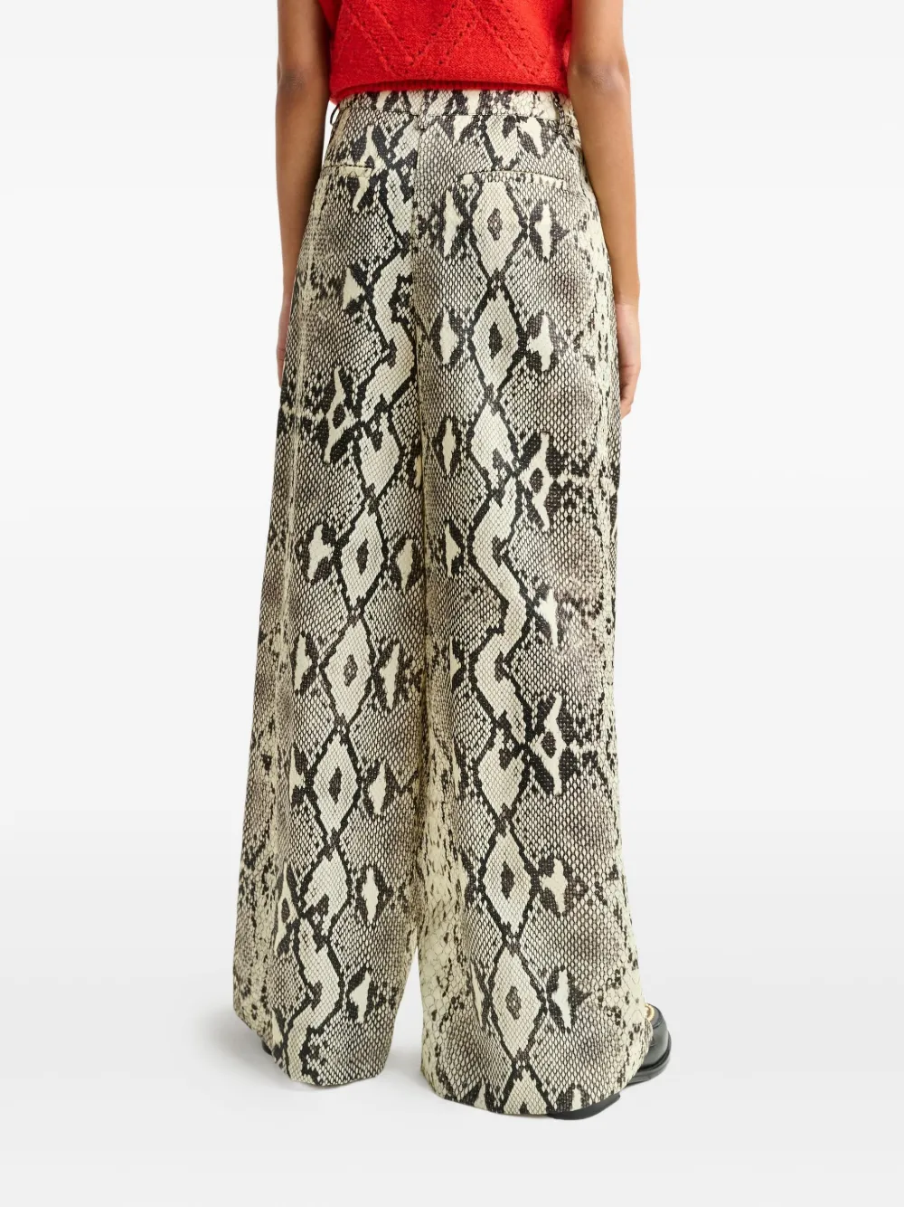 Essentiel Antwerp Izpacho pleated trousers Beige